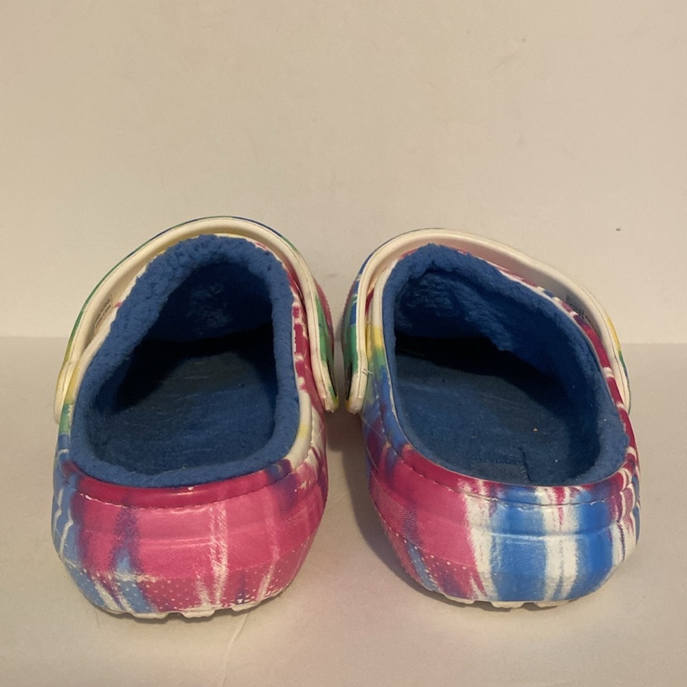 Crocs ClassicVacay Vibes Tie Dyed Lined Clogs - Picture 3 of 9